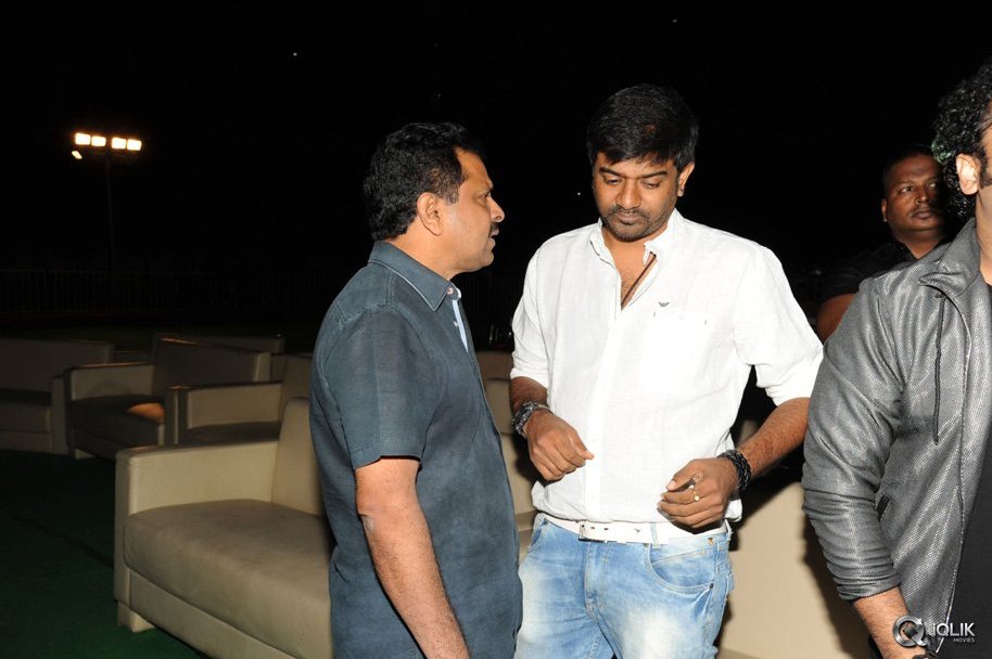 Kumari-21-F-Movie-Platinum-Disc-Function